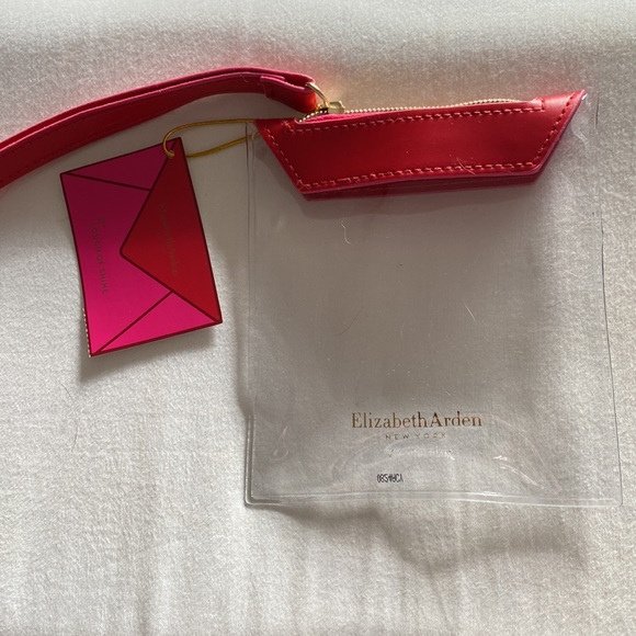 New Elizabeth Arden touch of shine set of three lip glosses - Picture 5 of 10